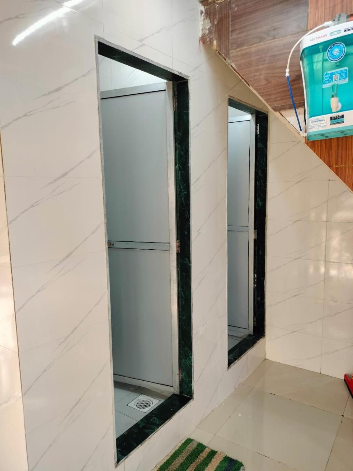 Star Dormitory Mumbai  Buitenkant foto