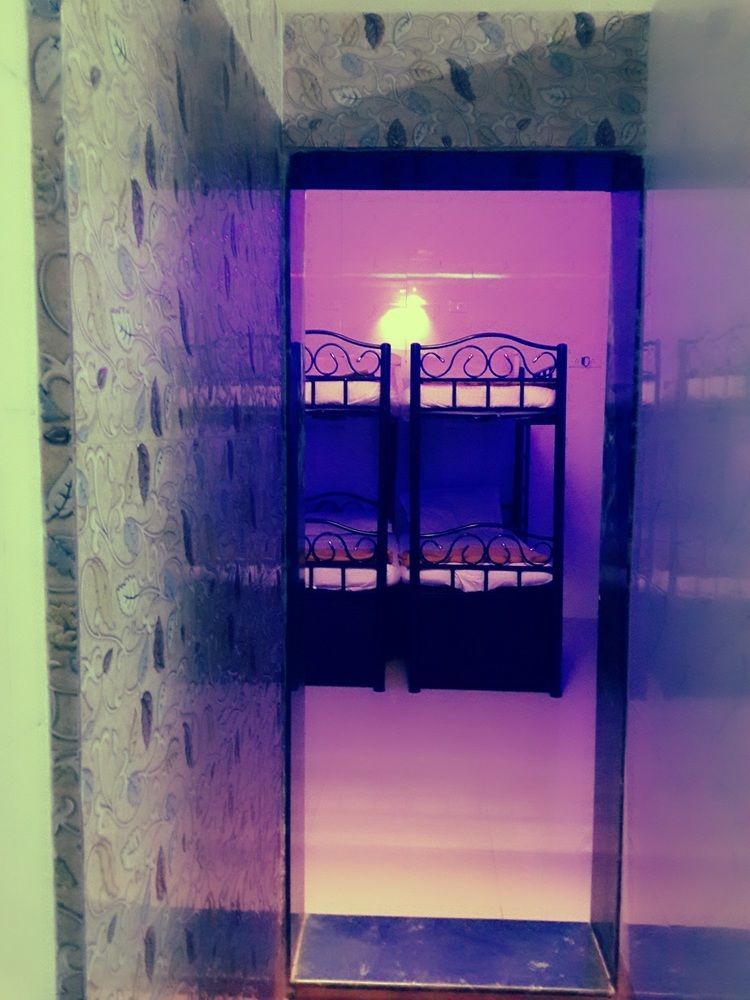 Star Dormitory Mumbai  Buitenkant foto