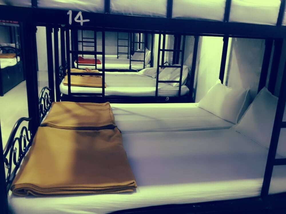 Star Dormitory Mumbai  Buitenkant foto